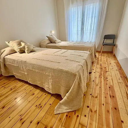 Cal Querol 1 Venta Fortaits Y Alquiler Y Clases Esquí Con Transporte Apartamento *