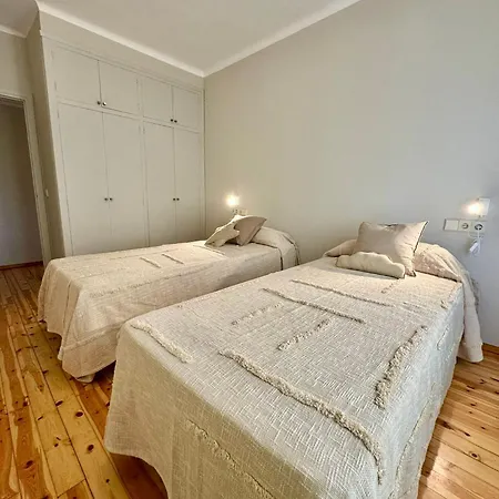 Cal Querol 1 Venta Fortaits Y Alquiler Y Clases Esquí Con Transporte Apartamento *